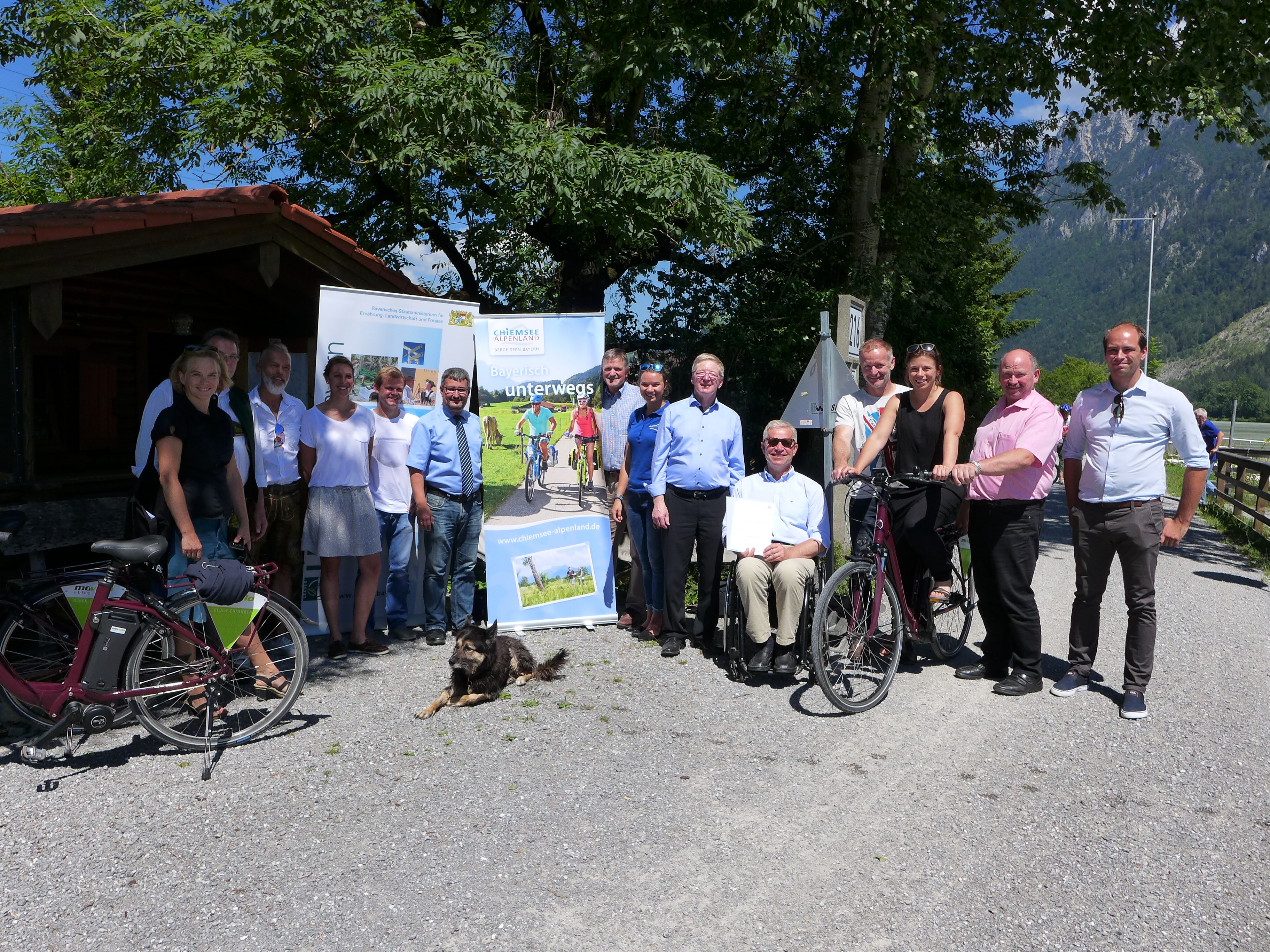 Offizielle Förderbescheidübergabe an das Projekt Grenzenlos Radfahren I LAG Mangfalltal-Inntal