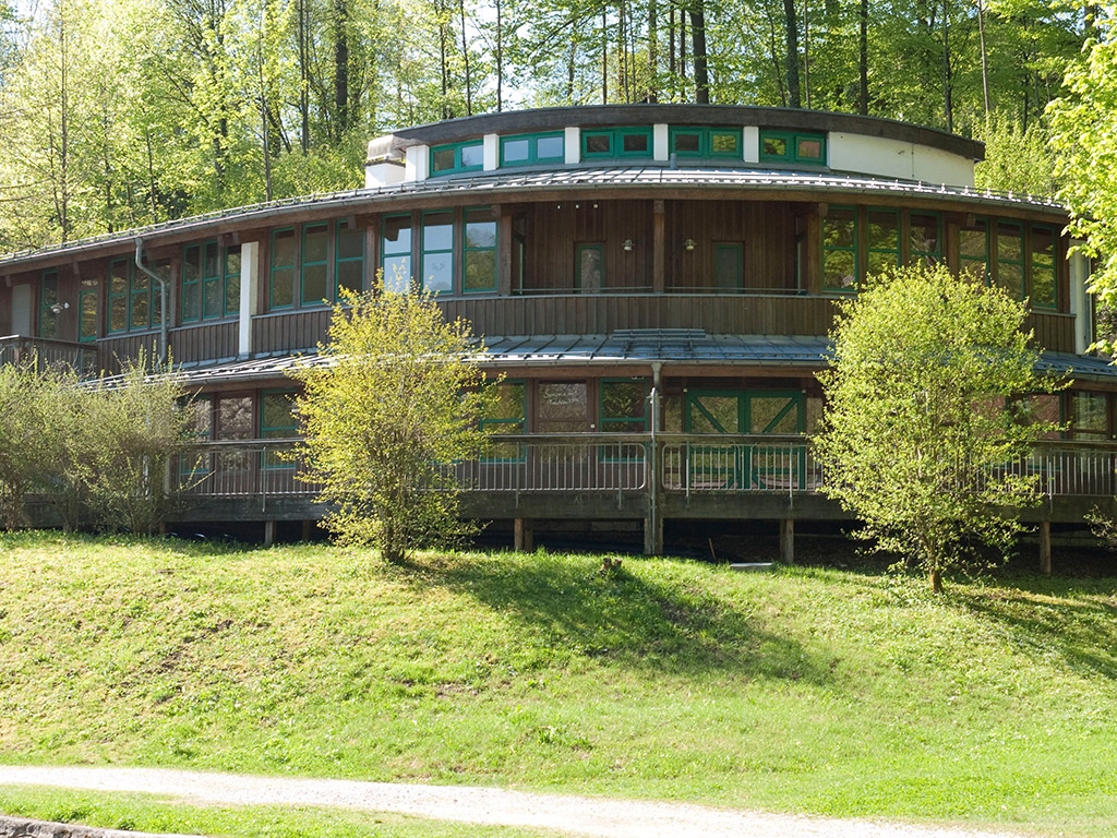 Jugendbildungs- und Übernachtungshaus Luegsteinsee (Förderverein 
